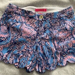 Lilly Pulitzer buttercup shorts